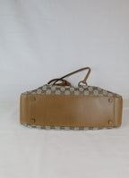 Gucci Canvas Medium Tote onderkant Laulau Treasures