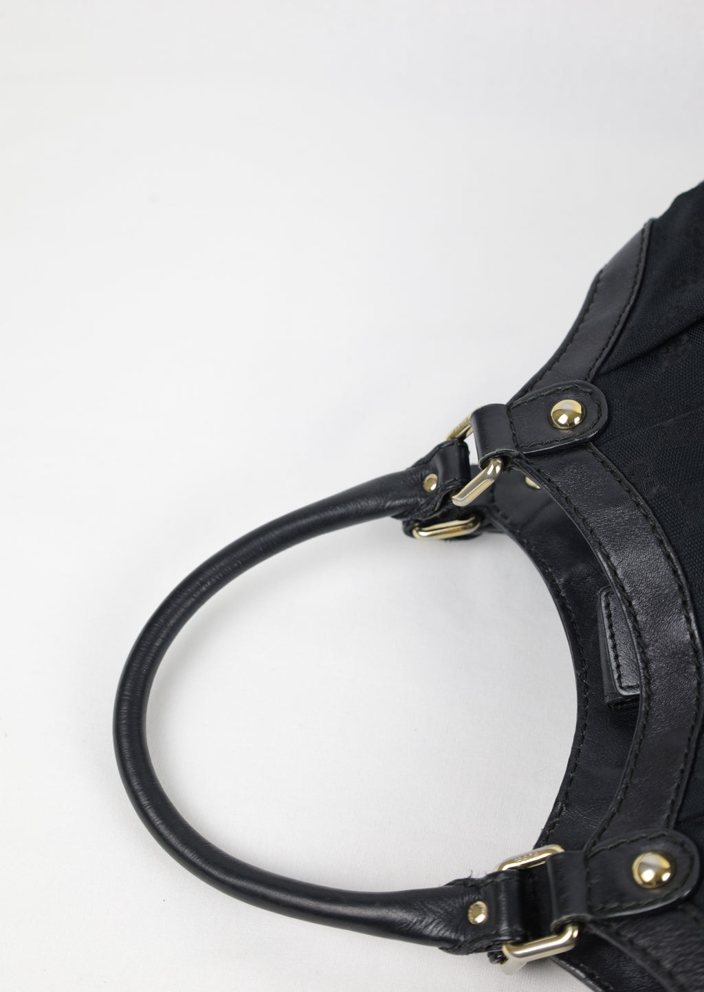 Gucci Sukey Tote Bag zwart detail hendel 1 LauLau Treasures