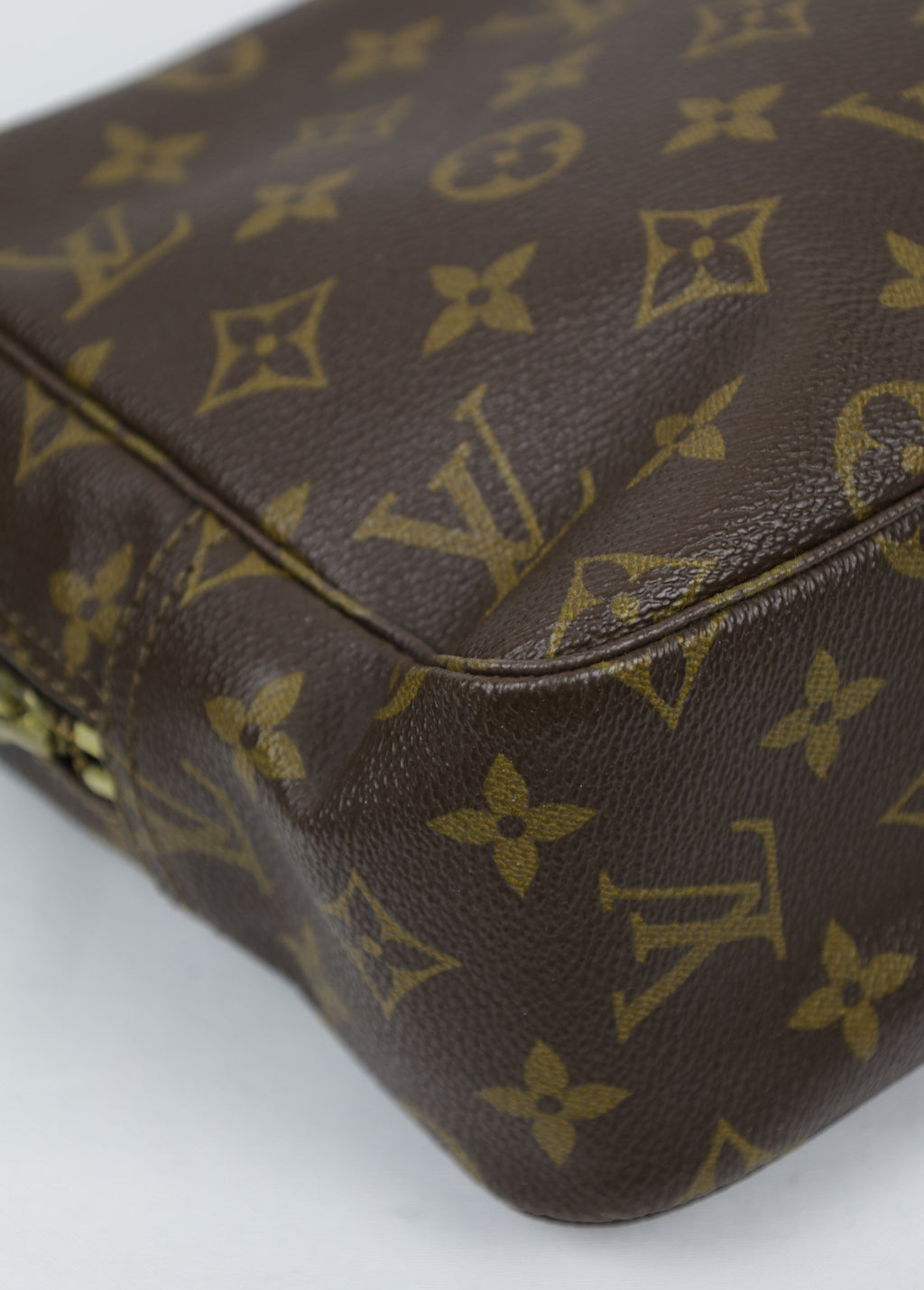 Vintage Louis Vuitton Trousse Toilette 28 hoek 1 Laulau Treasures