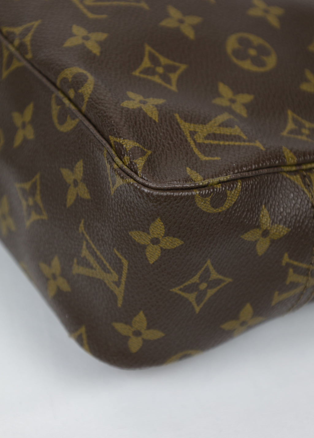 Vintage Louis Vuitton Trousse Toilette 28 hoek 2 Laulau Treasures