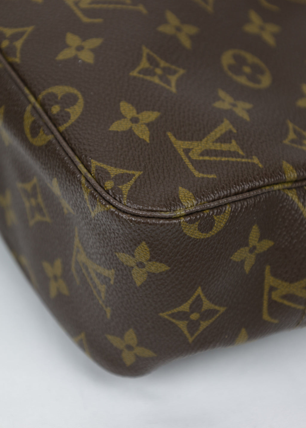 Vintage Louis Vuitton Trousse Toilette 28 hoek 4 Laulau Treasures