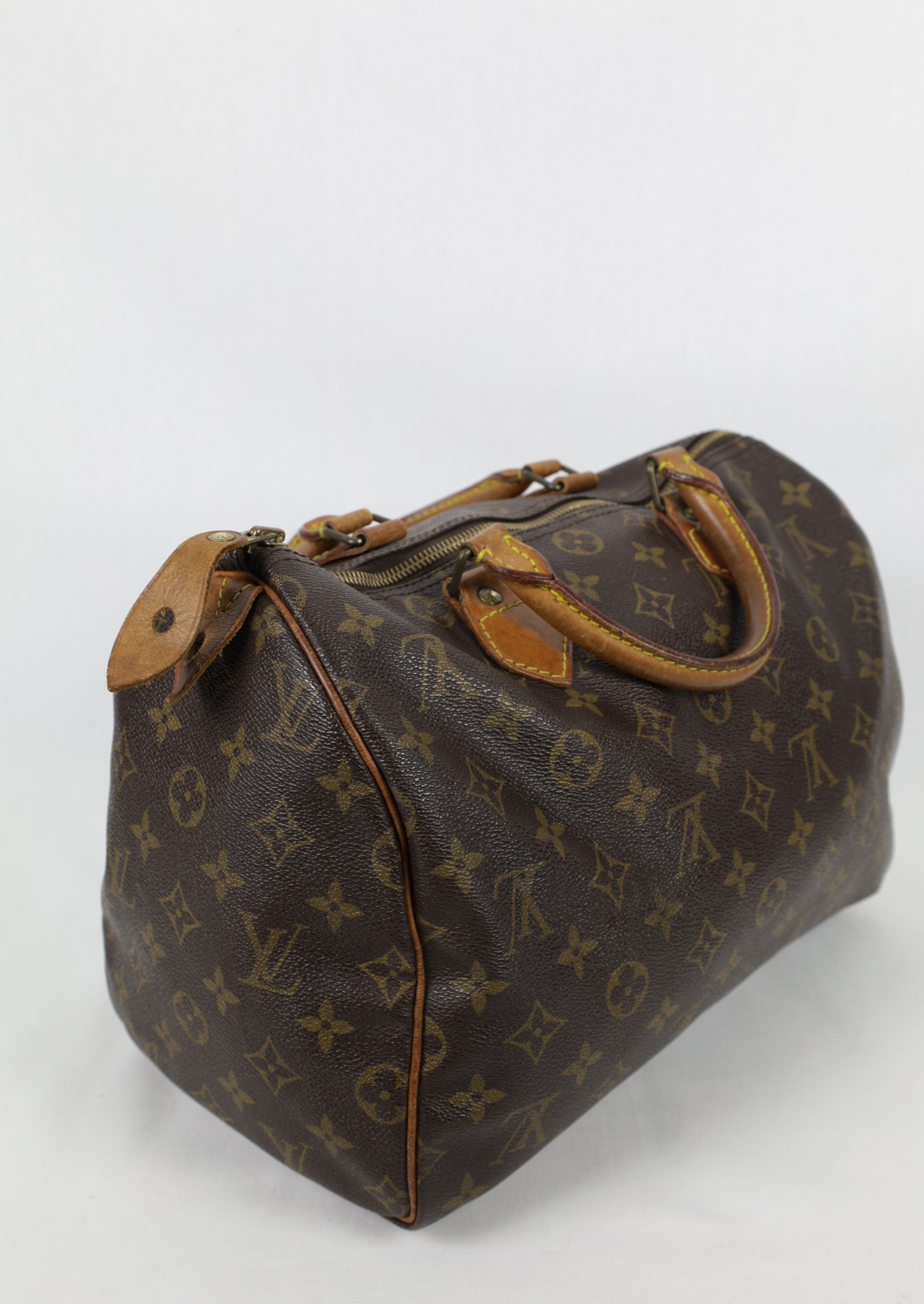 Louis Vuitton Speedy 30