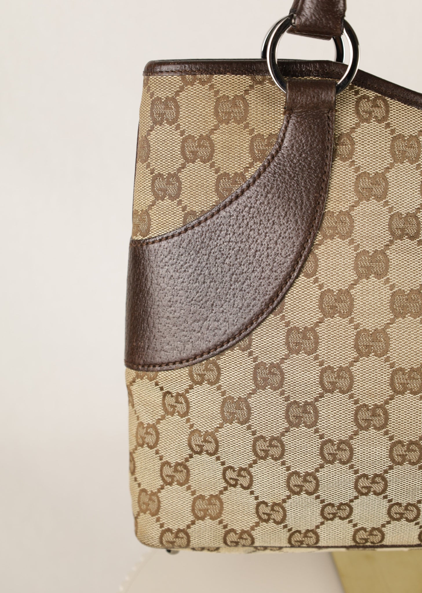 Vintage Gucci Tote Beige met Entrupy links - Laulau Treasures