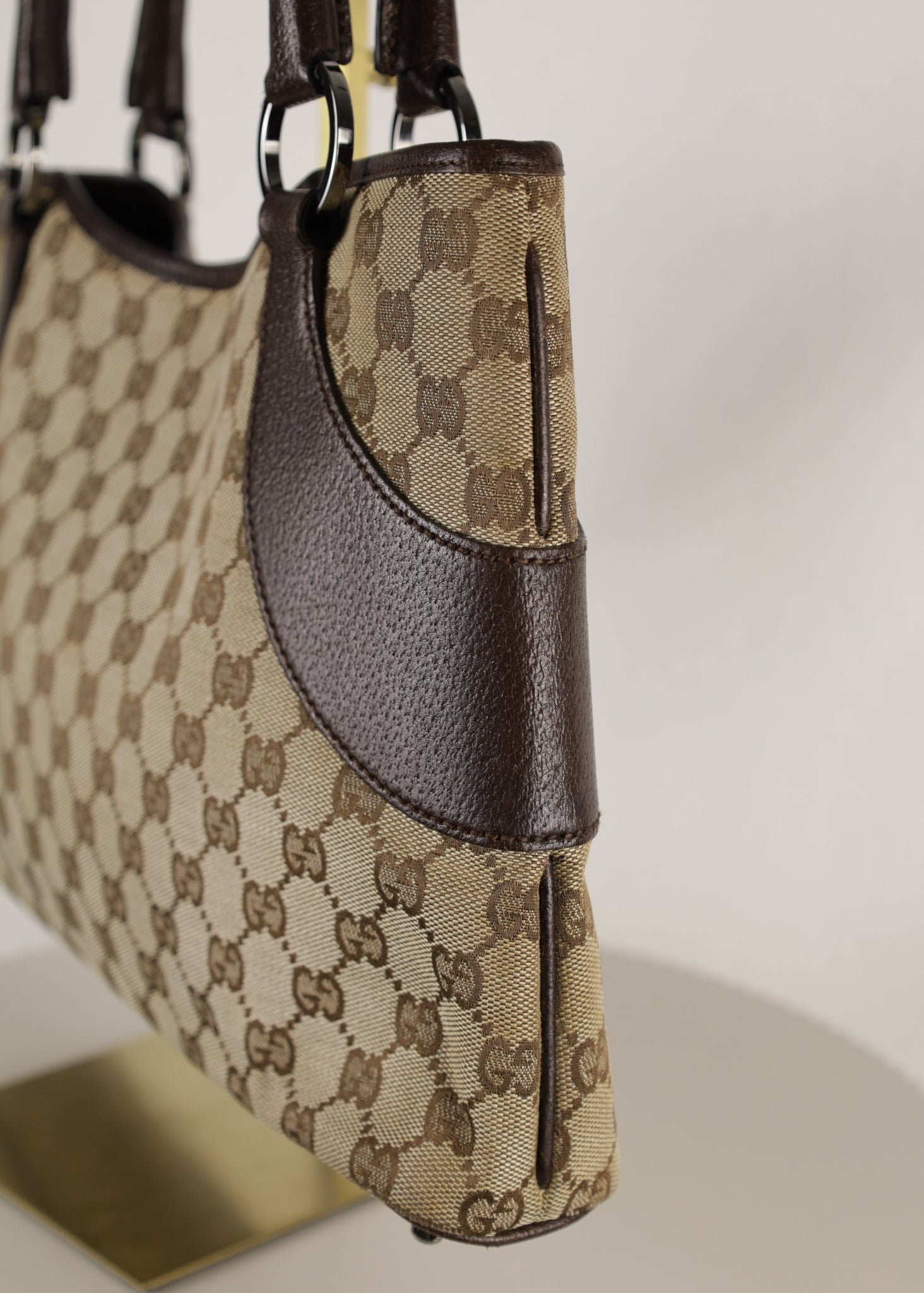 Vintage Gucci Tote Beige met Entrupy rechts - Laulau Treasures