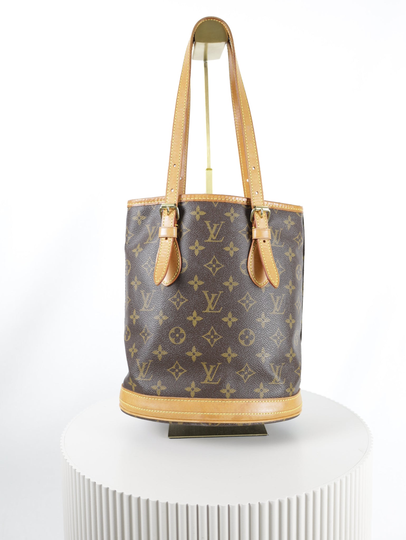 Vintage Louis Vuitton Mini Bucket bag in Monogram canvas - achteraanzicht | Laulau Treasures