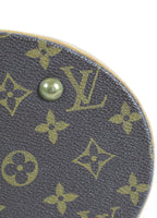 Vintage Louis Vuitton Mini Bucket bag in Monogram canvas - detail onderkant 2 | Laulau Treasures