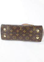 Vintage Louis Vuitton Cluny BB met strap - detail onderkant - Laulau Treasures