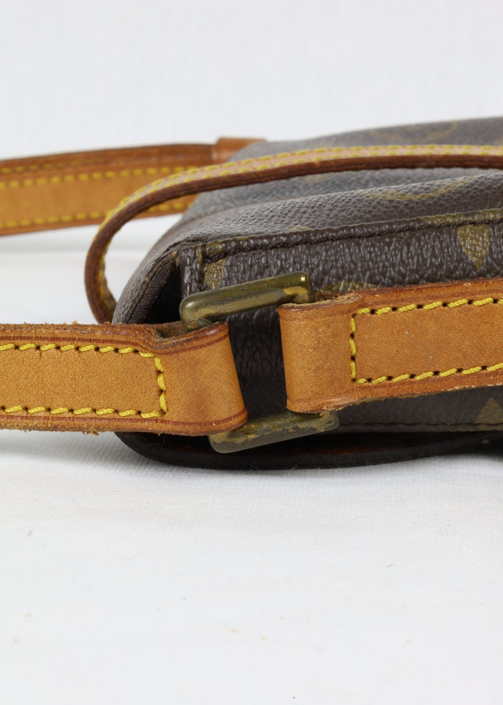 Louis Vuitton Chantilly PM detail hengsel verbinding 1 LauLau Treasures