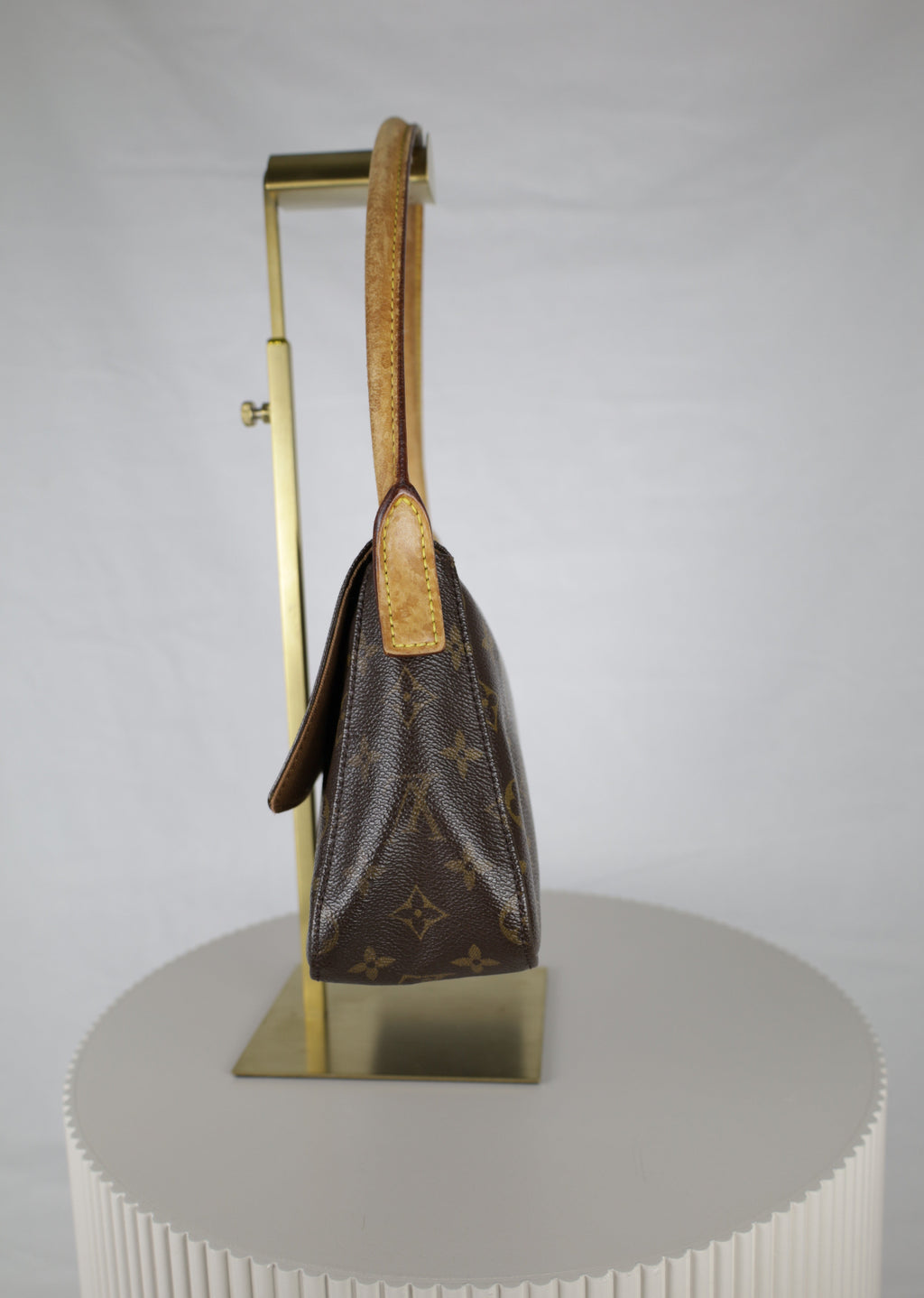Louis Vuitton Looping rechterkant Laulau Treasures