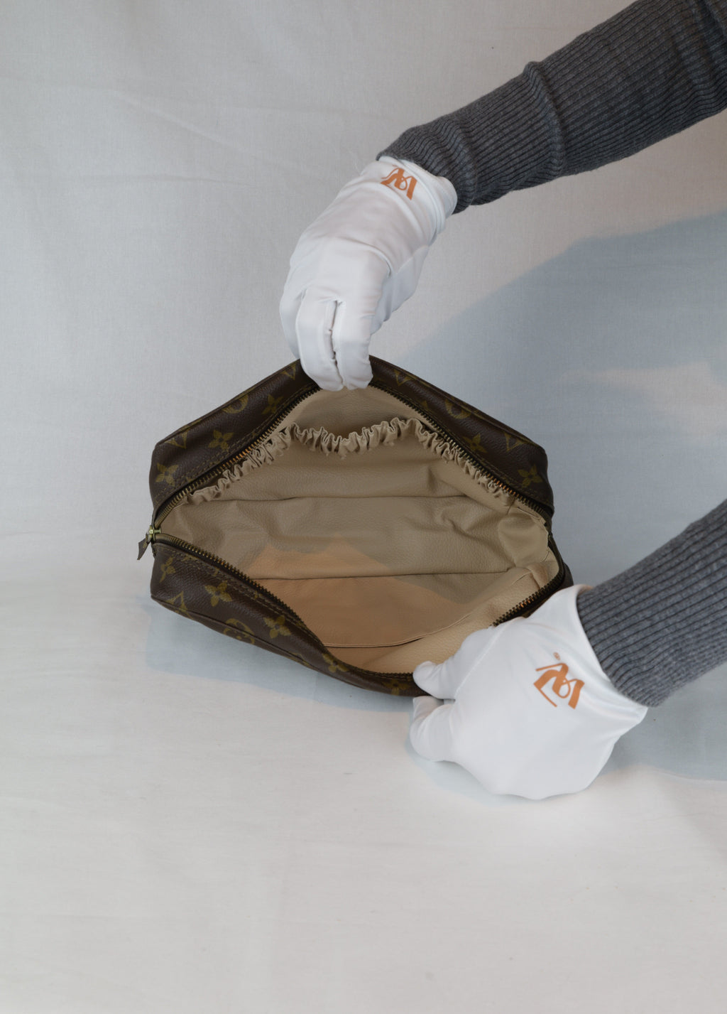 Louis Vuitton Trousse toilette 28 binnenkant 1 Laulau Treasures