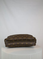 Louis Vuitton Trousse toilette 28 bovenkant Laulau Treasures