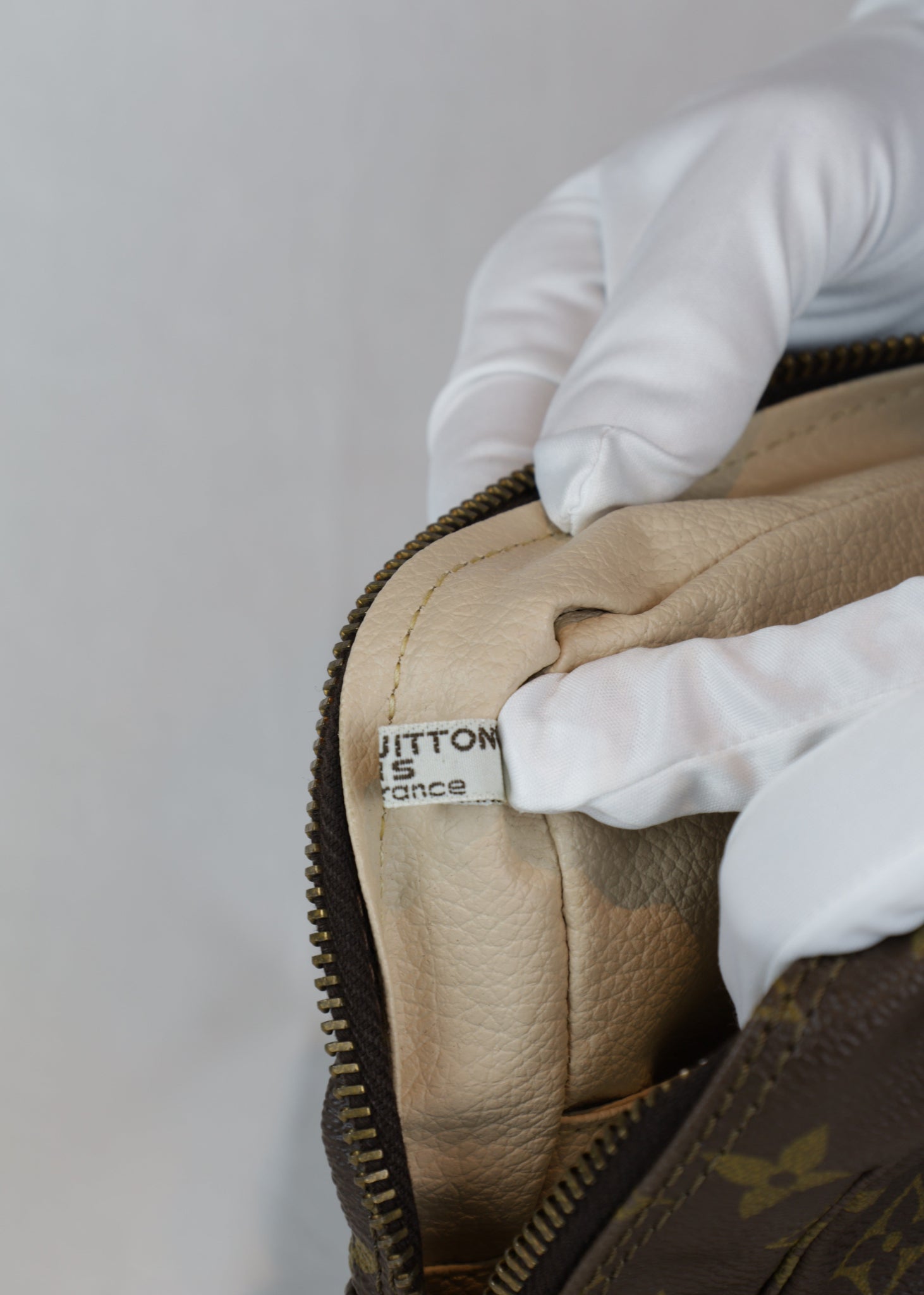 Louis Vuitton Trousse toilette 28 detail label Laulau Treasures