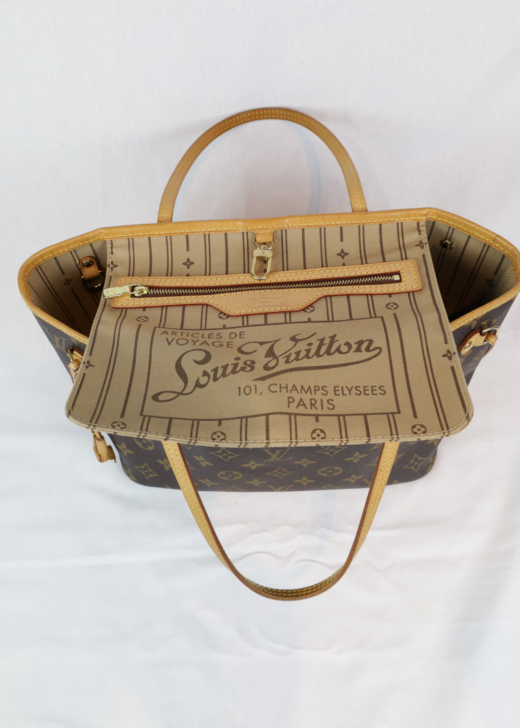 Louis Vuitton Neverfull PM detail inlay Laulau Treasures