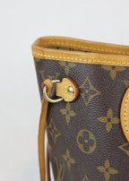 Louis Vuitton Neverfull PM detail links