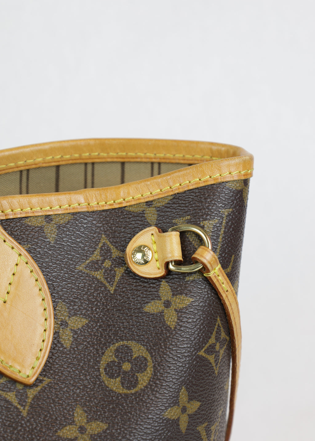 Louis Vuitton Neverfull PM detail rechts Laulau treasures