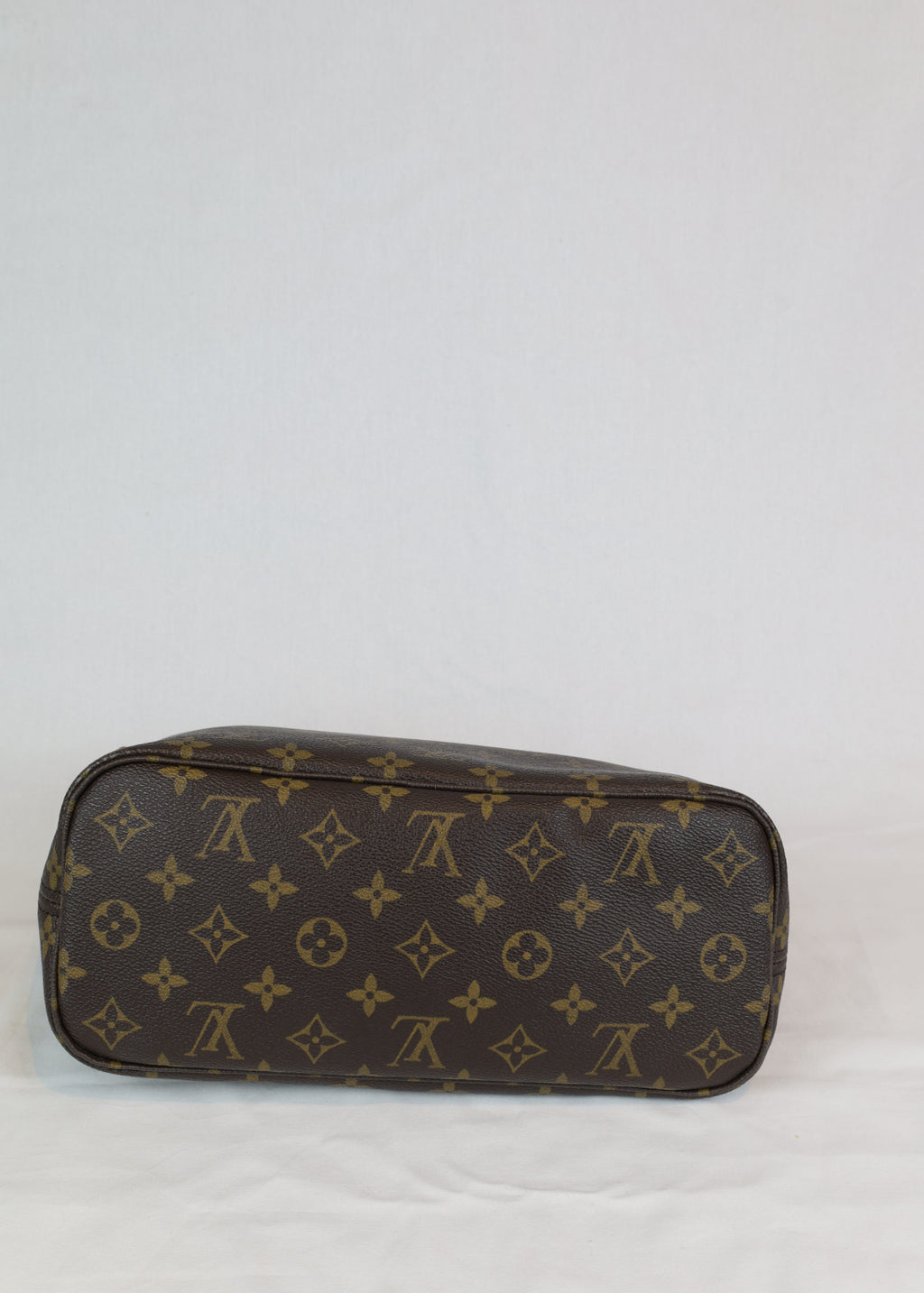 Louis Vuitton Neverfull PM onderkant Laulau Treasures
