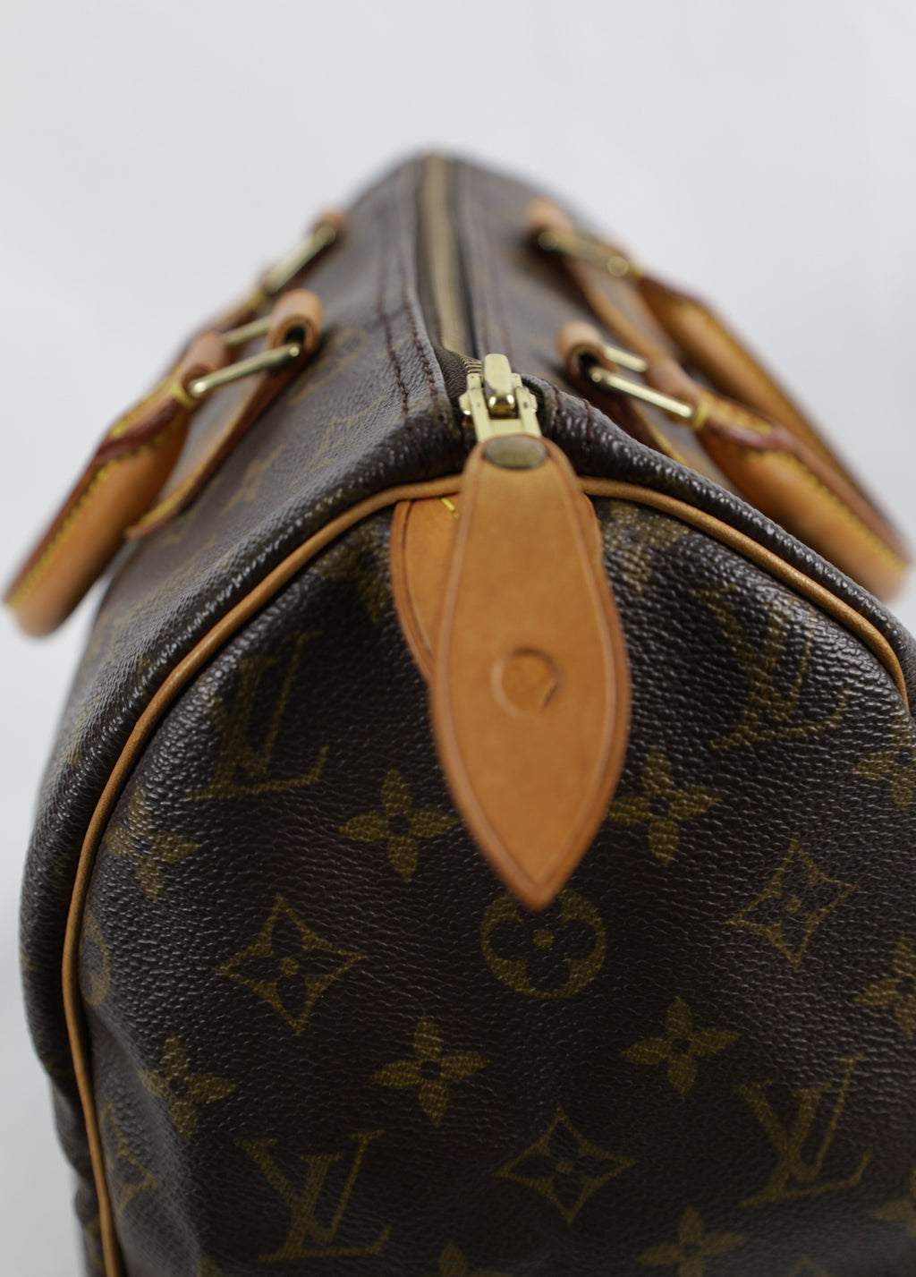 Louis Vuitton Speedy30 detail rits Laulau Treasures