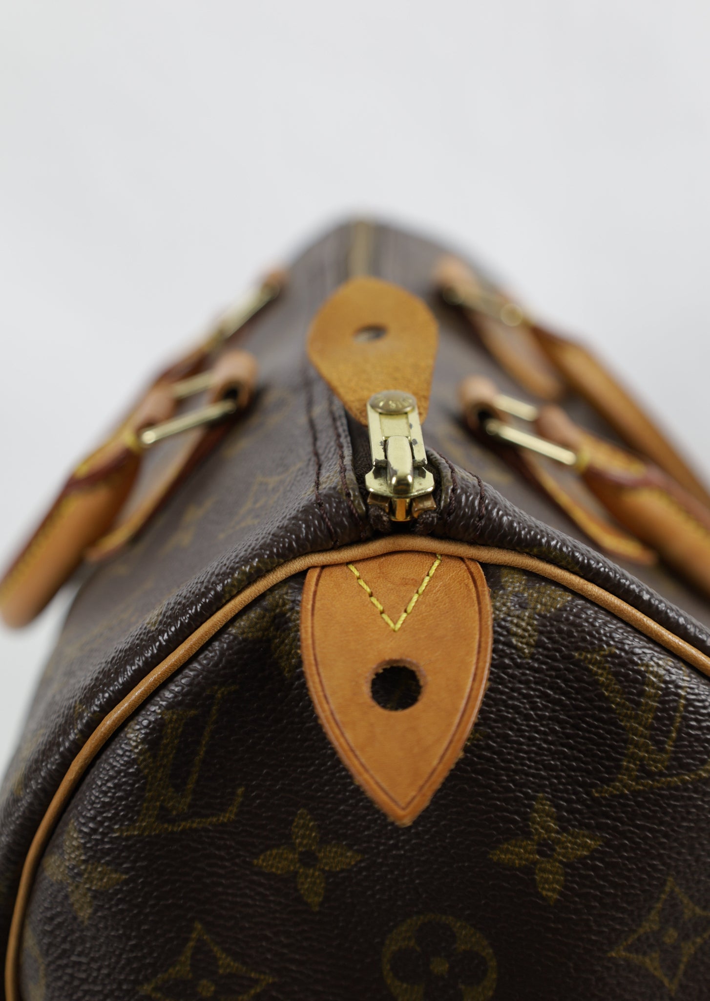 Louis Vuitton Speedy30 detail voorkant Laulau Treasures