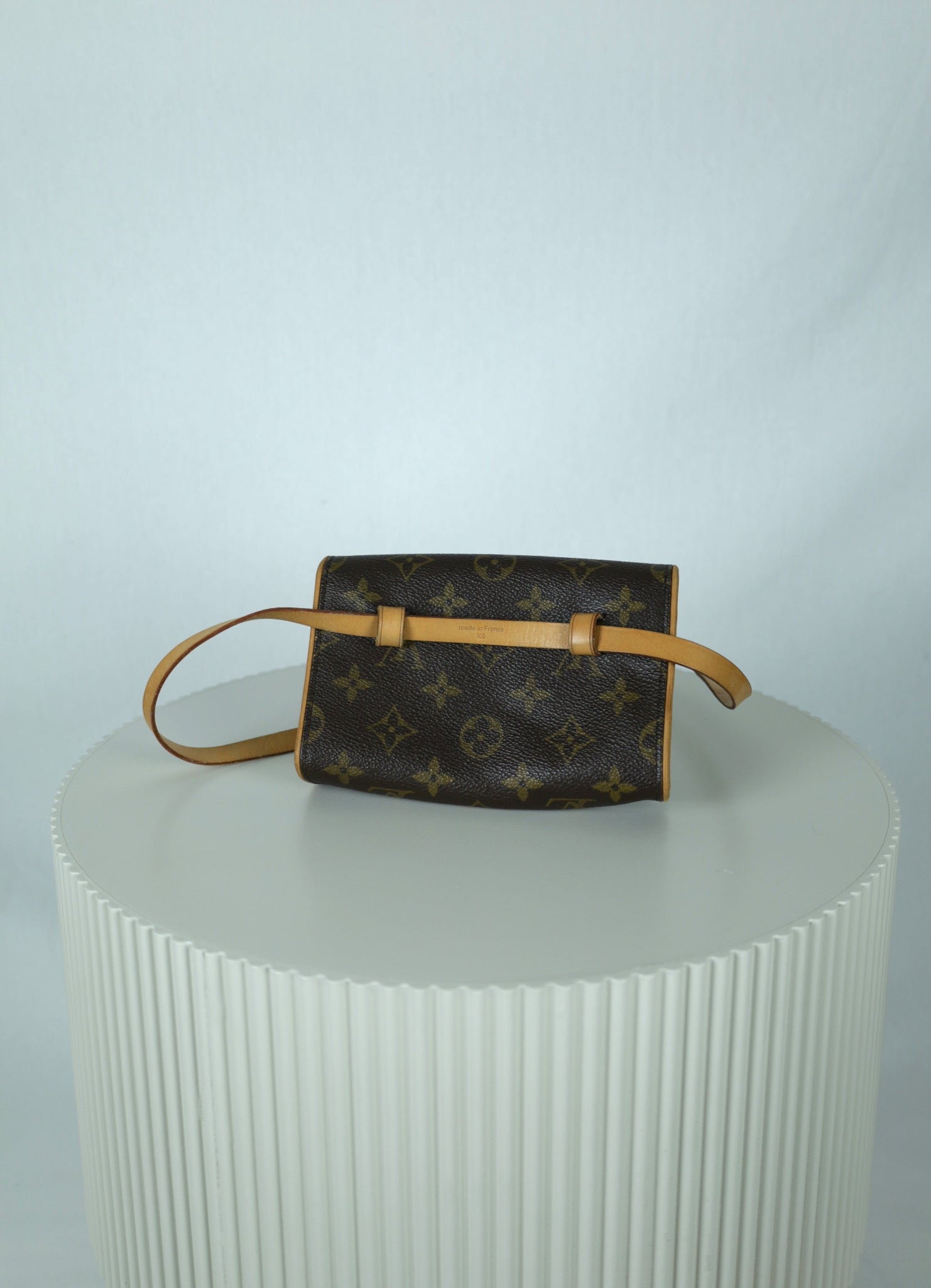Vintage Louis Vuitton Pochette Florentine achterkant